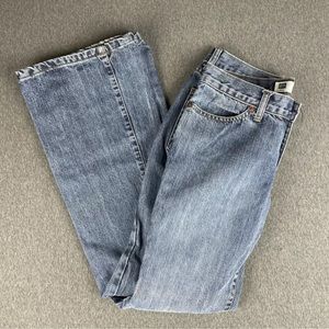 Vintage Y2K Gap Low Rise Flare Blue Denim Jeans Women's Size 4